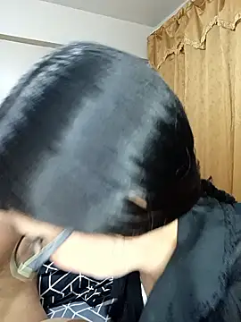 Lucy Chery online show from 12-14-25, 11:20