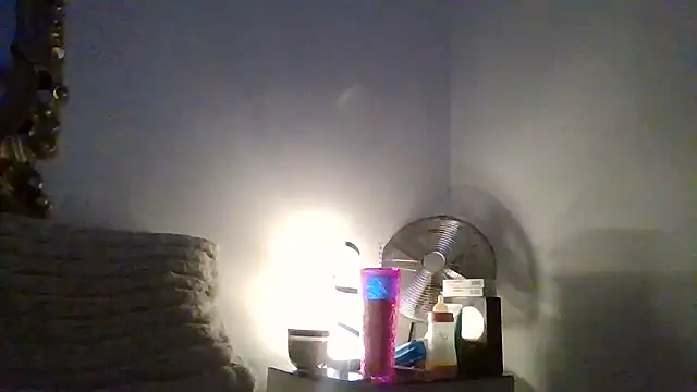 Snapshot of Tillieuk chatting on 01-14-26, 10:03 Tillieuk online show from 01-14-26, 10:03