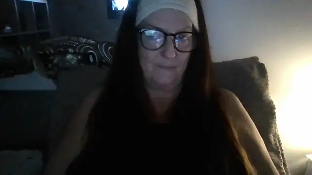 Snapshot of Tillieuk chatting on 02-02-26, 07:56 Tillieuk online show from 02-02-26, 07:56