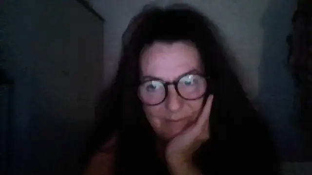Snapshot of Tillieuk chatting on 07-09-26, 10:25 Tillieuk online show from 07-09-26, 10:25