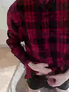 Snapshot of davidsocke chatting on 12-23-24, 05:39 davidsocke online show from 12-23-24, 05:39