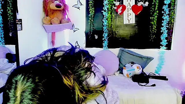 Snapshot of queen-natty chatting on 03-02-26, 01:40 queen-natty online show from 03-02-26, 01:40