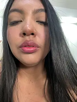 Snapshot of nicole_fisherr chatting on 07-05-26, 05:09 nicole fisherr online show from 07-05-26, 05:09