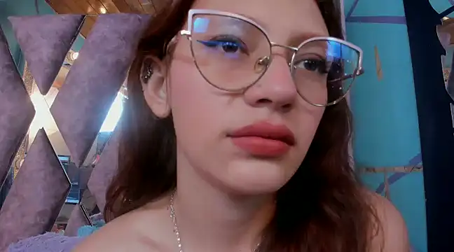 LARICSABLUE online show from 02-18-25, 03:42