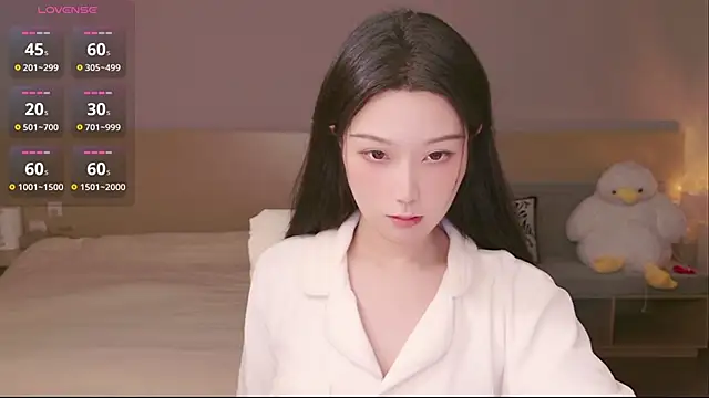 Lucky-baby online show from 11-15-25, 01:18