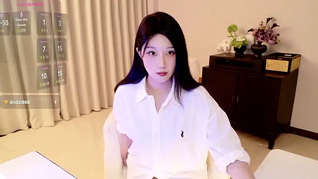 Lucky-baby online show from 04-28-26, 01:16