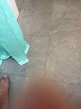 Snapshot of Rahulroy96 chatting on 02-24-26, 04:54 Rahulroy96 online show from 02-24-26, 04:54