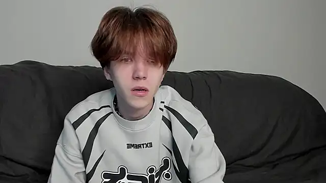 Snapshot of braxiboy chatting on 12-05-24, 09:17 braxiboy online show from 12-05-24, 09:17