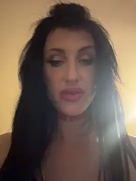 Snapshot of Kamila151 chatting on 05-01-26, 06:23 Kamila151 online show from 05-01-26, 06:23