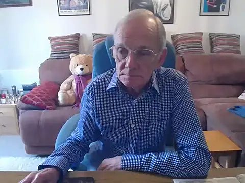 Ferret7777 online show from 10-24-25, 09:49