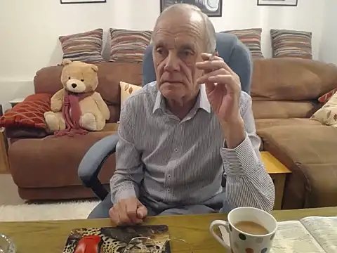 Ferret7777 online show from 11-05-25, 07:41