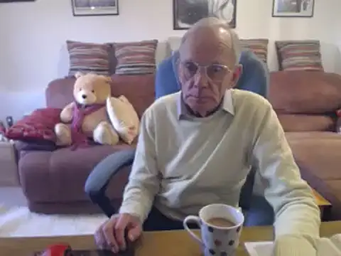 Ferret7777 online show from 04-18-26, 07:07