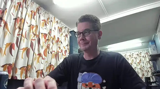 tilobinder online show from 12-26-24, 01:32