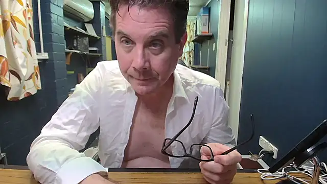 tilobinder online show from 01-18-26, 03:16