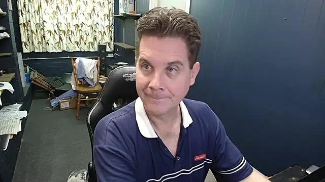 tilobinder online show from 04-21-26, 02:34