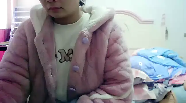 CN-Xiaoxi online show from 12-25-24, 12:27