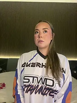 Snapshot of mayakitsune69 chatting on 03-01-26, 09:44 mayakitsune69 online show from 03-01-26, 09:44