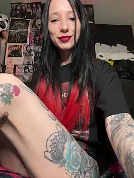 MissMidnightUK online show from 05-12-26, 11:46
