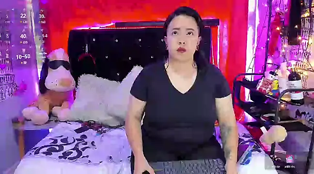 katieeandsharonn online show from 01-18-25, 12:26