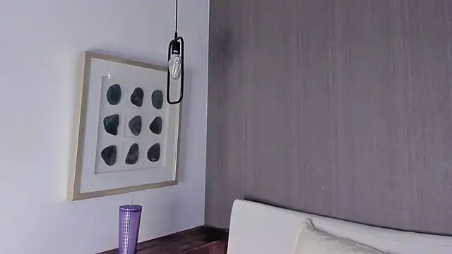 DRACARYSS  online show from 02-24-25, 01:10