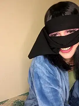 Snapshot of lolimirass24 chatting on 01-04-25, 07:55 lolimirass24 online show from 01-04-25, 07:55