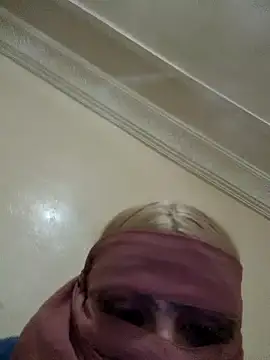 Snapshot of lolimirass24 chatting on 01-21-25, 06:33 lolimirass24 online show from 01-21-25, 06:33