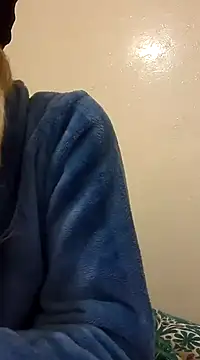 Snapshot of lolimirass24 chatting on 03-13-25, 03:00 lolimirass24 online show from 03-13-25, 03:00