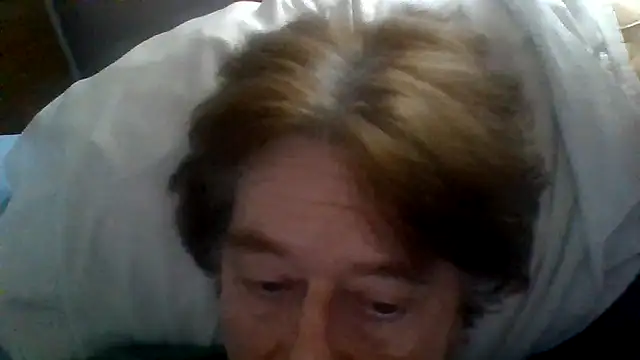 Snapshot of frankie7inch chatting on 05-17-26, 03:41 frankie7inch online show from 05-17-26, 03:41