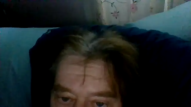 Snapshot of frankie7inch chatting on 06-01-26, 10:06 frankie7inch online show from 06-01-26, 10:06