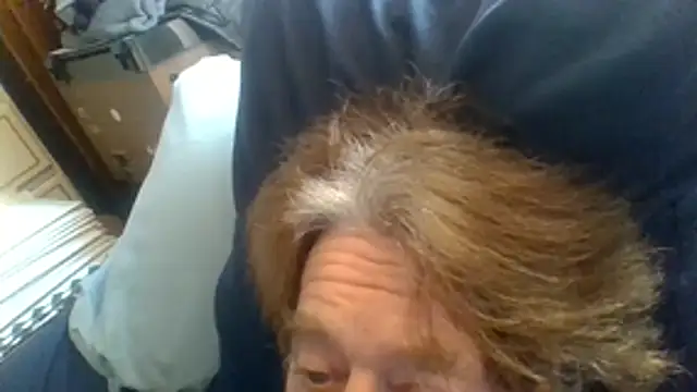Snapshot of frankie7inch chatting on 06-24-26, 11:04 frankie7inch online show from 06-24-26, 11:04