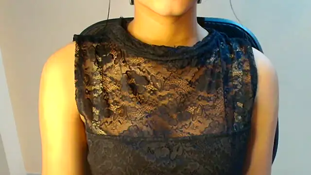Snapshot of Chandani-Love chatting on 05-13-26, 05:05 Chandani-Love online show from 05-13-26, 05:05