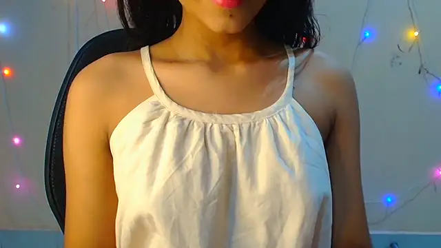 Snapshot of Chandani-Love chatting on 06-11-26, 02:04 Chandani-Love online show from 06-11-26, 02:04
