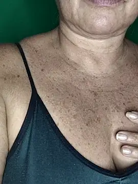 Kasandra Ho online show from 11-16-25, 06:13