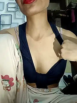 hotmayra12 online show from 02-11-25, 11:43