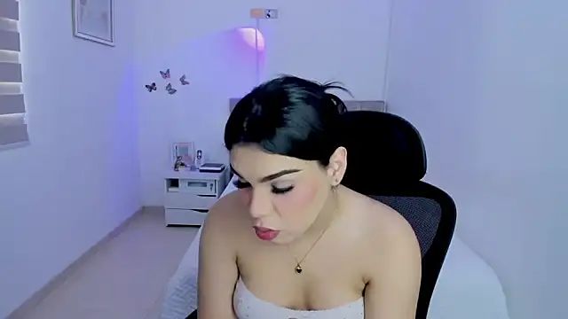 Snapshot of linda_zaam83866 chatting on 10-04-25, 05:55 linda zaam83866 online show from 10-04-25, 05:55