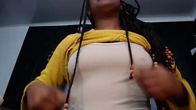 Hanna Fox 69 online show from 09-15-25, 06:24