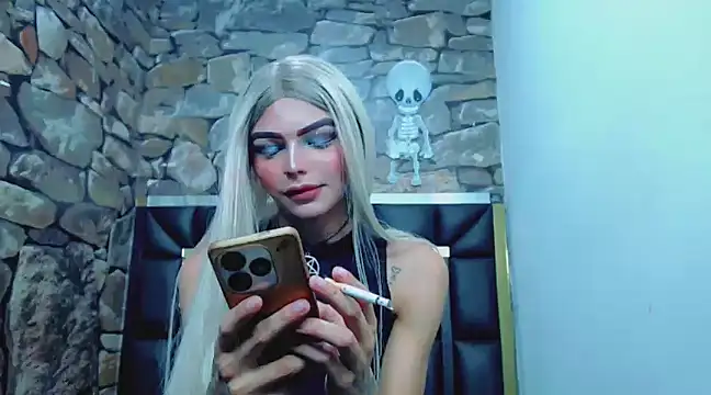 Snapshot of luna_gil_sex chatting on 01-09-25, 11:56 luna gil sex online show from 01-09-25, 11:56