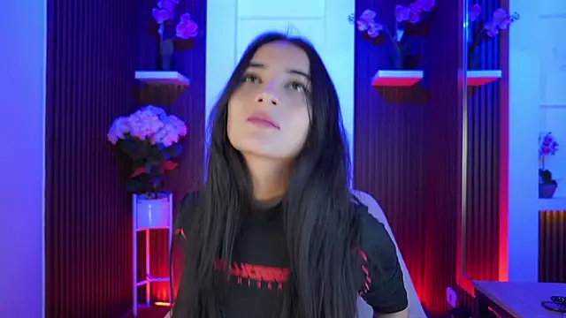 CattleyaScaly online show from 10-18-25, 07:14