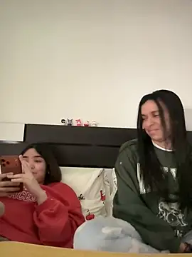 daniniescobarr online show from 03-16-26, 10:19