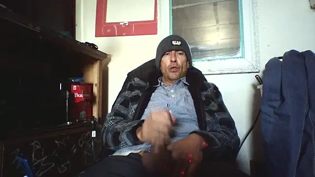 Snapshot of Pumpndeep chatting on 02-17-25, 08:04 Pumpndeep online show from 02-17-25, 08:04