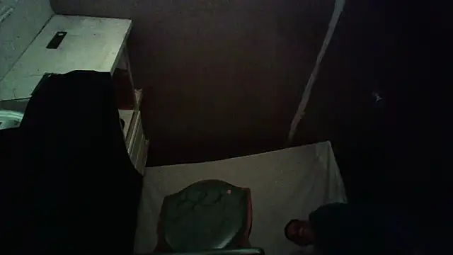 Snapshot of Pumpndeep chatting on 10-04-25, 07:39 Pumpndeep online show from 10-04-25, 07:39