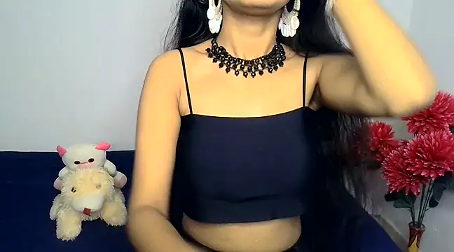 Snapshot of SUZY_FROMUS chatting on 12-08-24, 05:39 SUZY FROMUS online show from 12-08-24, 05:39