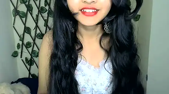 Snapshot of SUZY_FROMUS chatting on 01-23-25, 06:14 SUZY FROMUS online show from 01-23-25, 06:14