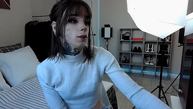 Snapshot of Tanya_M chatting on 01-31-25, 10:31 Tanya M online show from 01-31-25, 10:31