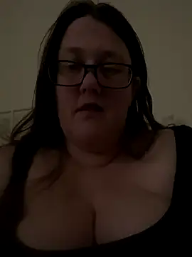 Snapshot of Foxy_Evie40XO chatting on 12-05-24, 01:28 Foxy Evie40XO online show from 12-05-24, 01:28