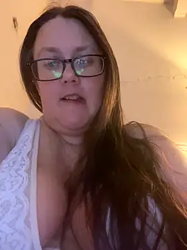 Snapshot of Foxy_Evie40XO chatting on 12-05-24, 11:07 Foxy Evie40XO online show from 12-05-24, 11:07