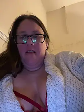Snapshot of Foxy_Evie40XO chatting on 12-12-24, 11:47 Foxy Evie40XO online show from 12-12-24, 11:47
