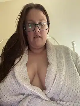 Snapshot of Foxy_Evie40XO chatting on 01-05-25, 04:48 Foxy Evie40XO online show from 01-05-25, 04:48