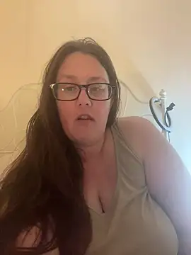 Snapshot of Foxy_Evie40XO chatting on 03-07-25, 02:12 Foxy Evie40XO online show from 03-07-25, 02:12
