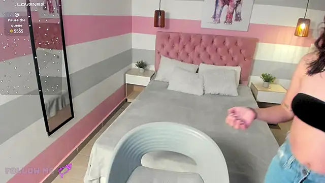 Snapshot of Carol_Pinter chatting on 01-14-25, 12:14 Carol Pinter online show from 01-14-25, 12:14